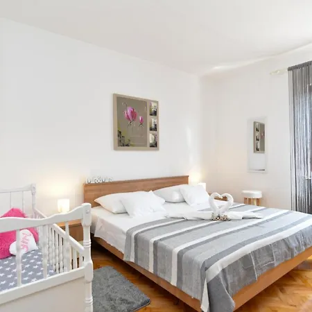 1021 Apartment Fazana