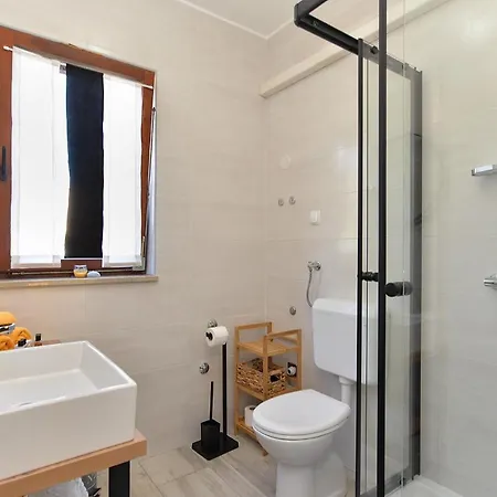 1021 Apartment *