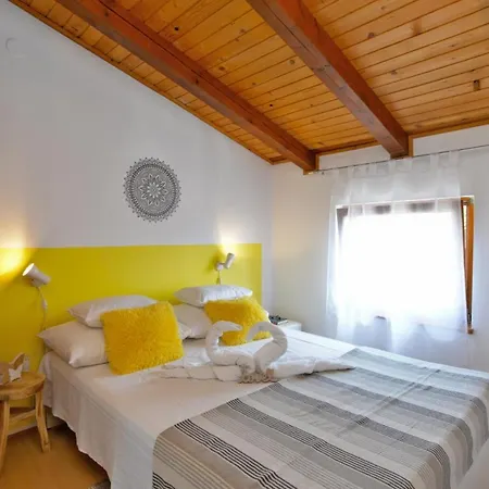 Apartman 1021 *